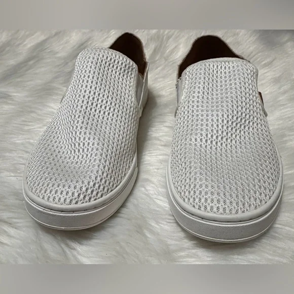 OluKai Pehuea Women’s Breathable White Mesh Slip-On Sneakers - Picture 4 of 13